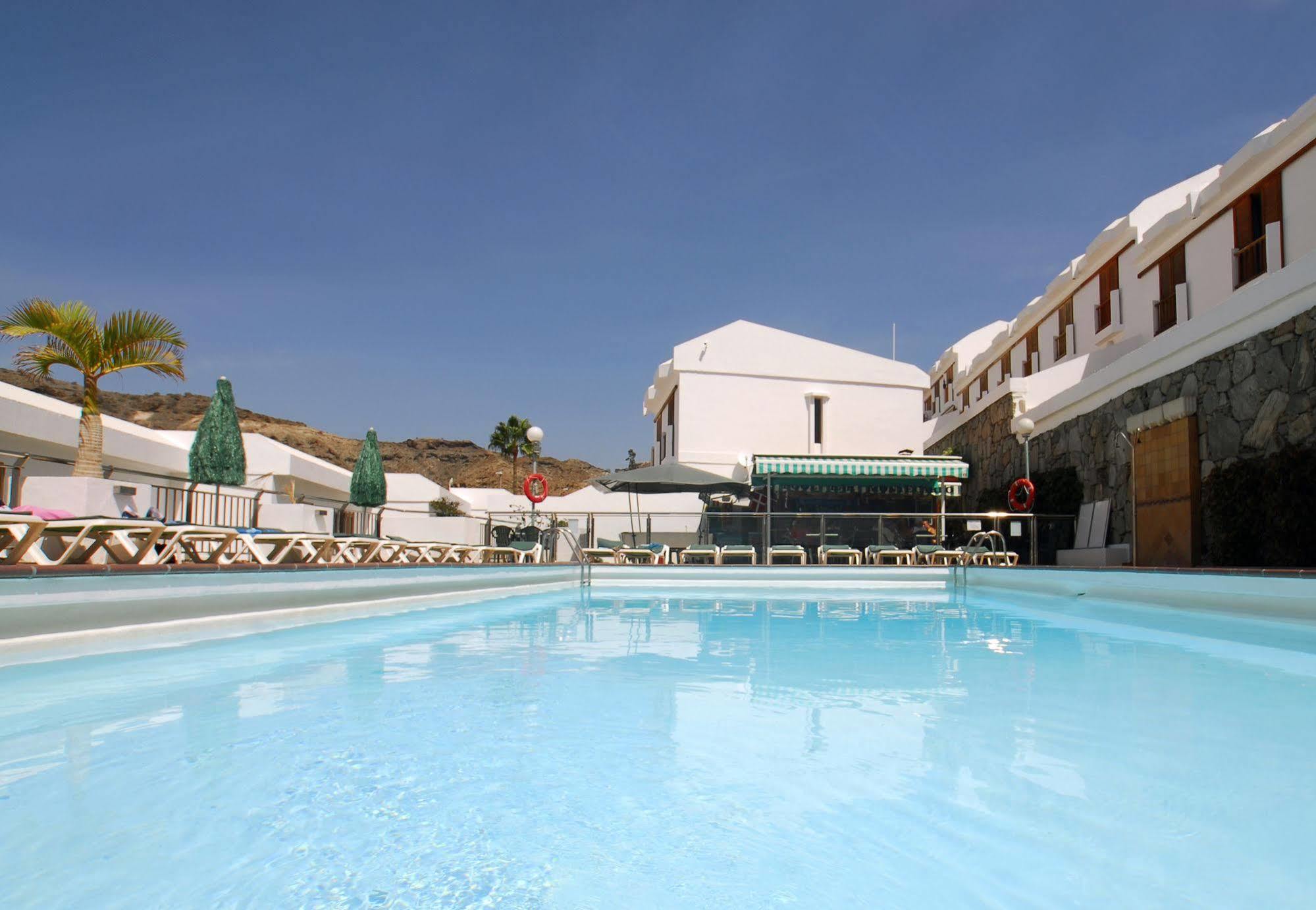 Apartamentos Montecarlo Puerto Rico  Exteriör bild